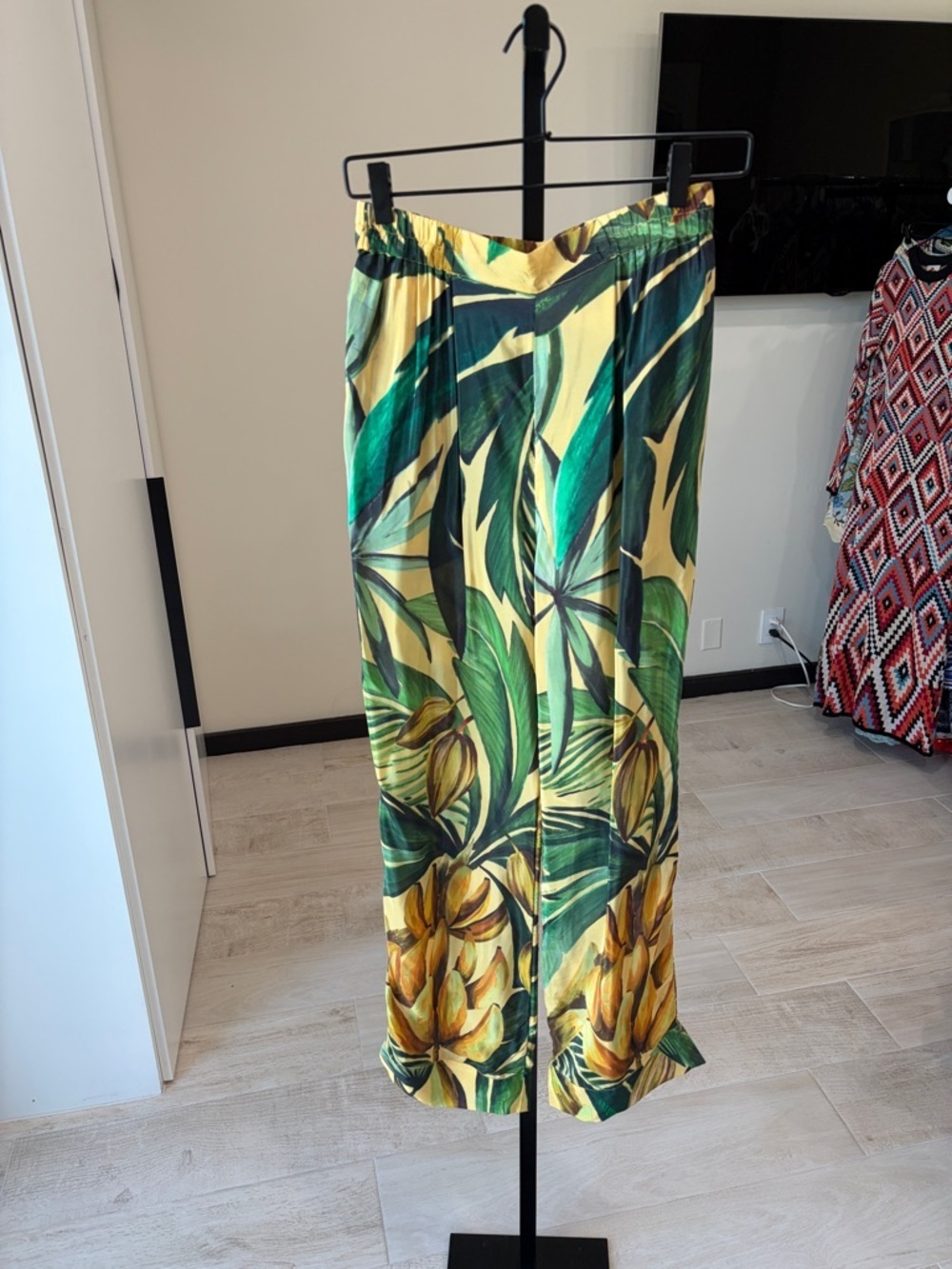Farm Rio: Yellow Bananart Pajama Pants - Picture 10 of 12